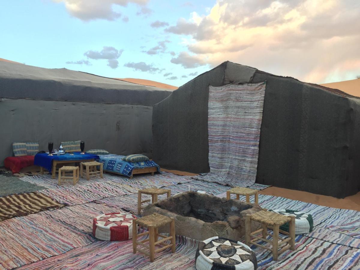 Desert Camel Trekking Camp メルズーガ エクステリア 写真