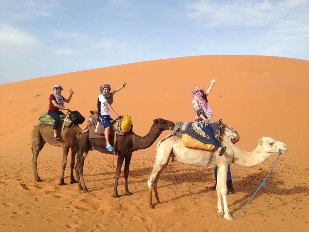 Desert Camel Trekking Camp メルズーガ エクステリア 写真