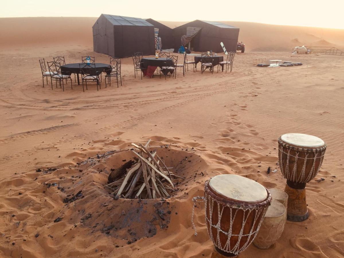 Desert Camel Trekking Camp メルズーガ エクステリア 写真