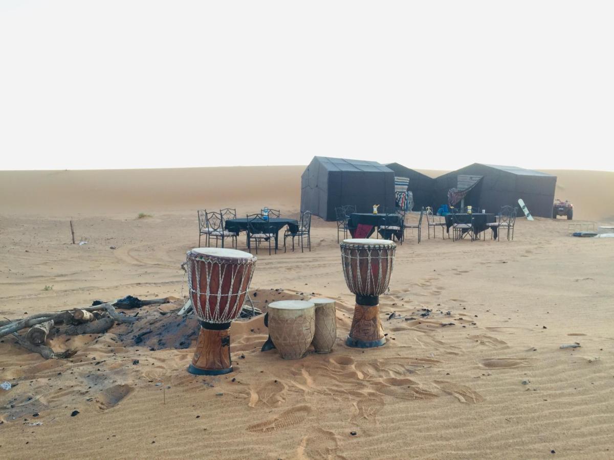 Desert Camel Trekking Camp メルズーガ エクステリア 写真