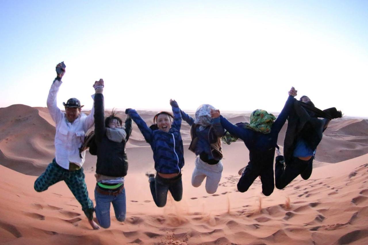 Desert Camel Trekking Camp メルズーガ エクステリア 写真
