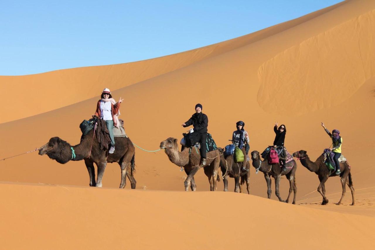 Desert Camel Trekking Camp メルズーガ エクステリア 写真