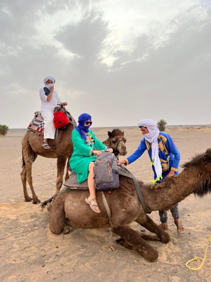 Desert Camel Trekking Camp メルズーガ エクステリア 写真