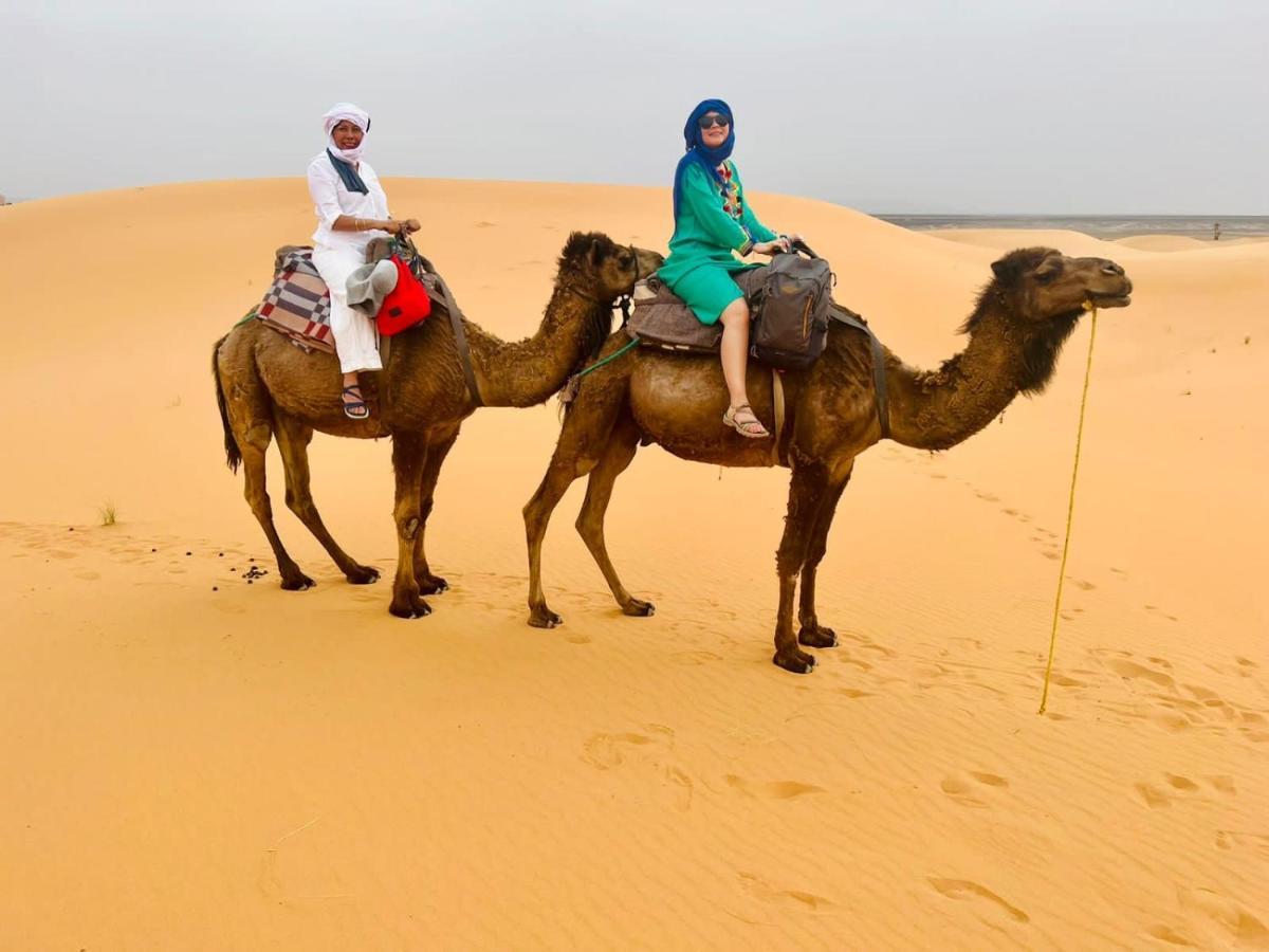 Desert Camel Trekking Camp メルズーガ エクステリア 写真