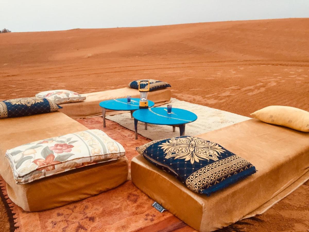 Desert Camel Trekking Camp メルズーガ エクステリア 写真